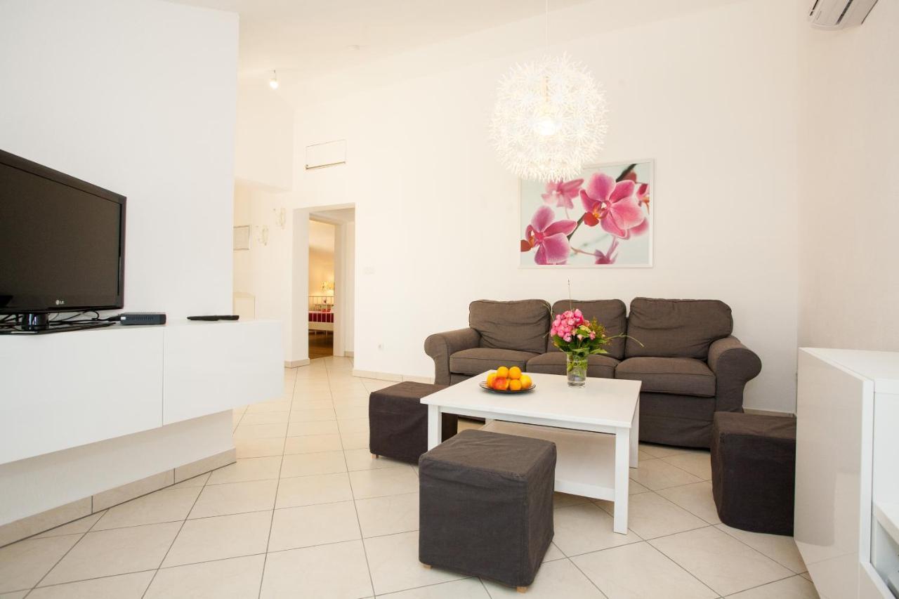 Apartments Dino Krk Town Zewnętrze zdjęcie
