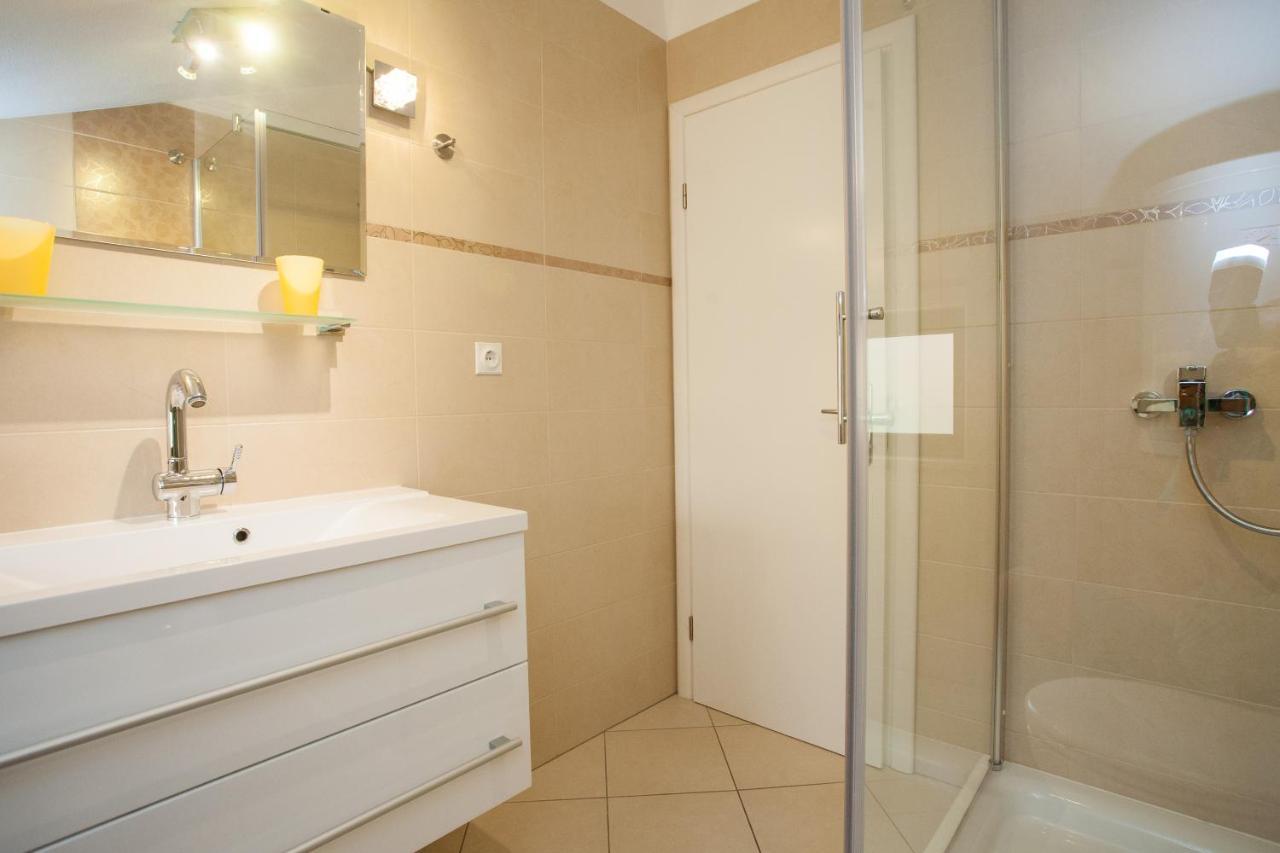 Apartments Dino Krk Town Zewnętrze zdjęcie