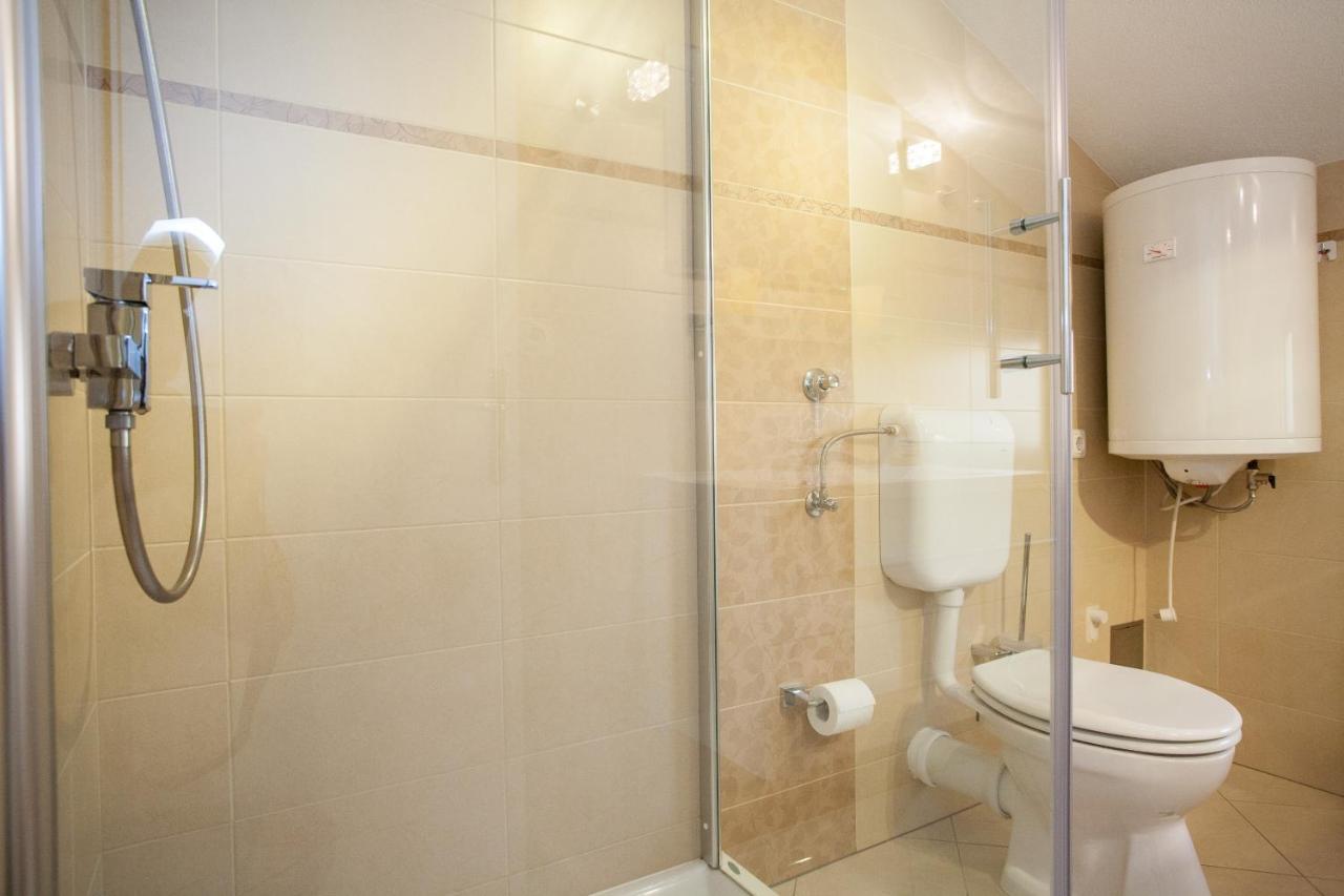Apartments Dino Krk Town Zewnętrze zdjęcie